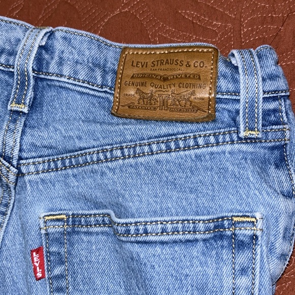 Levi’s Ribcage Straight - Picture 5 of 5